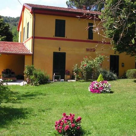 A Casa Di Antonio Lucca Exterior foto
